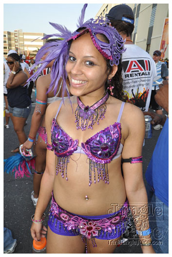 cayman_carnival_batabano_2010_pt3-155