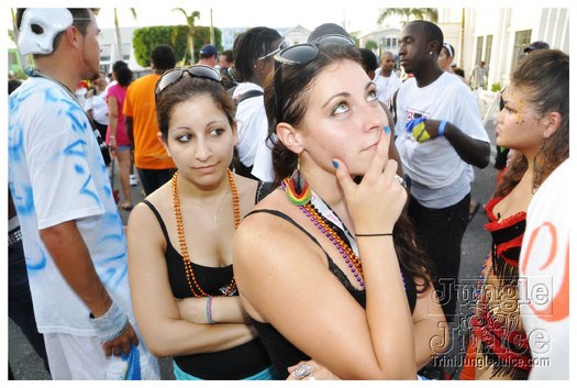 cayman_carnival_batabano_2010_pt3-168