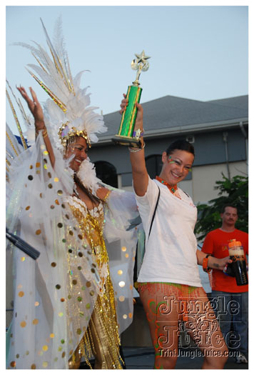 cayman_carnival_batabano_2010_pt3-180