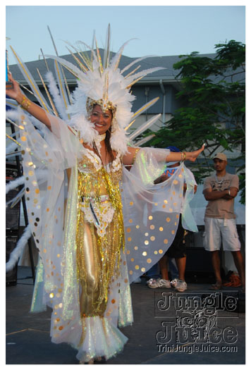 cayman_carnival_batabano_2010_pt3-184