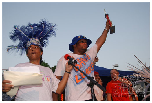 cayman_carnival_batabano_2010_pt3-189