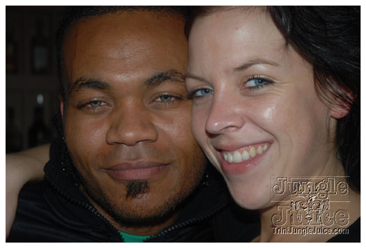 club_chu_chu_opening_nov2010-111