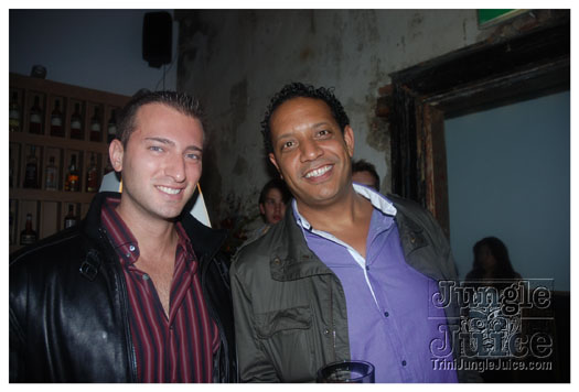 club_chu_chu_opening_nov2010-130