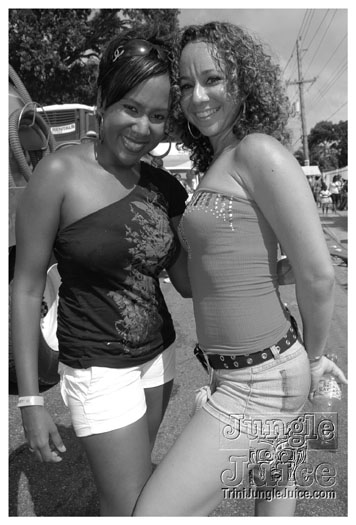 kadooment_day_2010_pt1-278