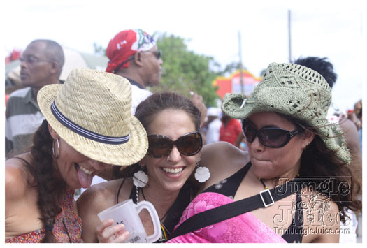 kadooment_day_2010_pt2-280