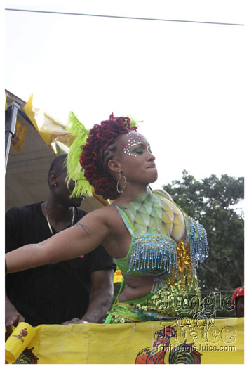 kadooment_day_2010_pt2-305