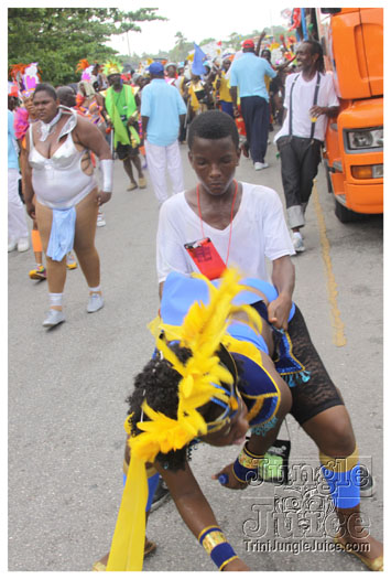 kadooment_day_2010_pt2-312
