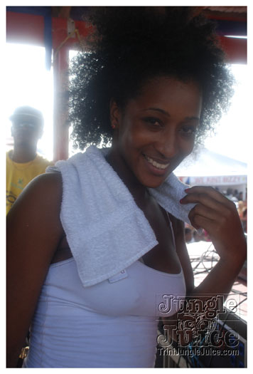 kadooment_day_2010_pt3-239