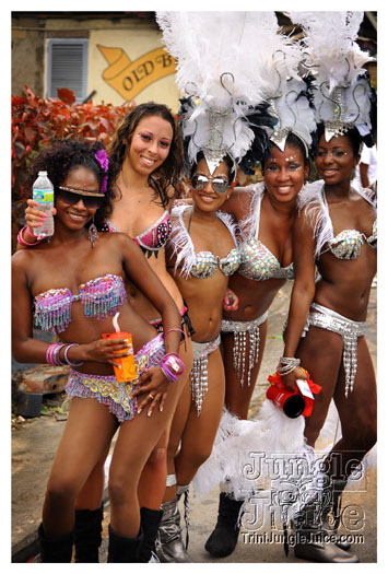 kadooment_day_2010_pt4-107