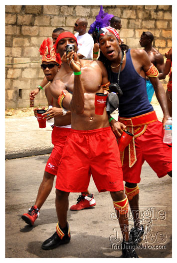 kadooment_day_2010_pt4-114