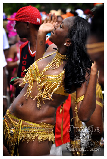 kadooment_day_2010_pt4-236