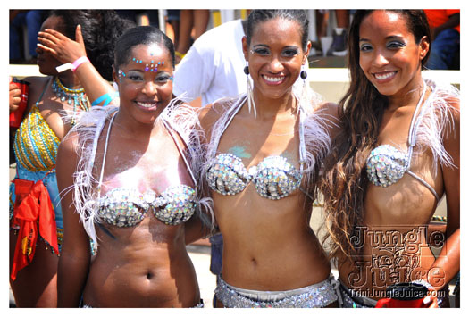 kadooment_day_2010_pt4-244