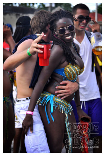 kadooment_day_2010_pt4-264