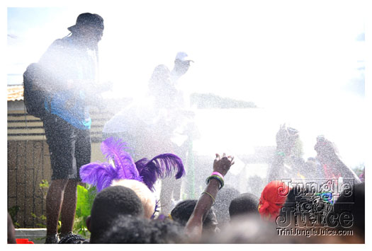 kadooment_day_2010_pt4-269