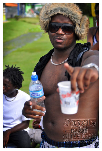 kadooment_day_2010_pt4-286