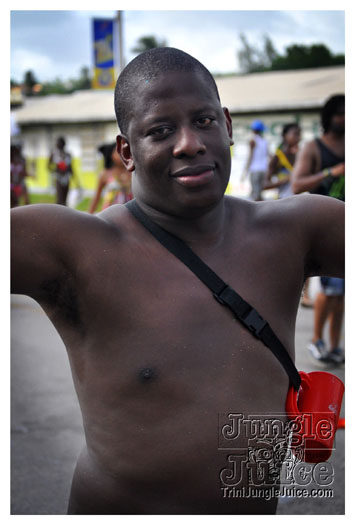 kadooment_day_2010_pt4-289