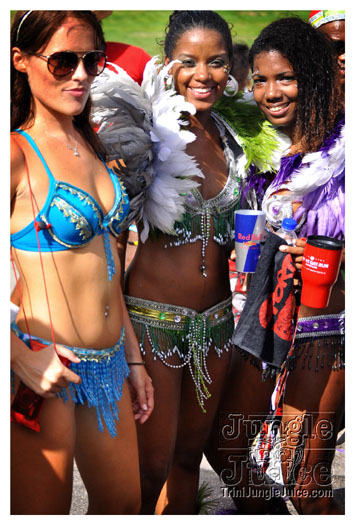 kadooment_day_2010_pt4-298