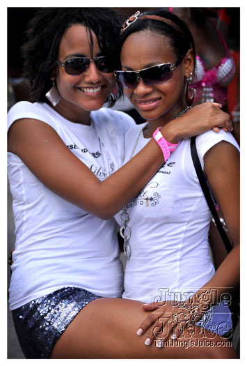 kadooment_day_2010_pt4-308