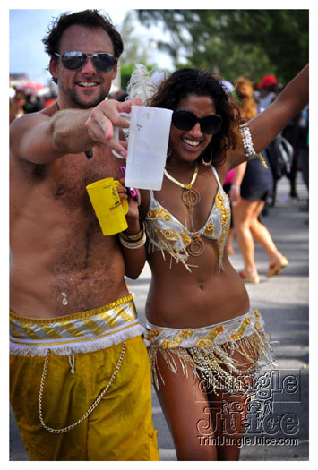 kadooment_day_2010_pt4-321