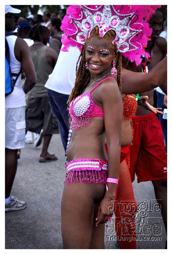 kadooment_day_2010_pt4-328