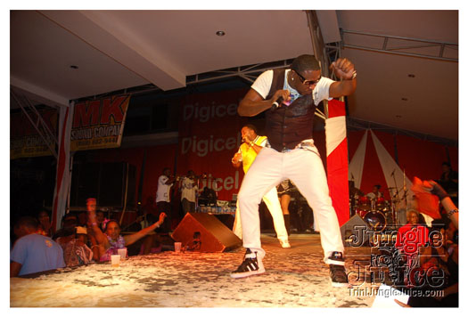 legacy_2011_band_launch-173