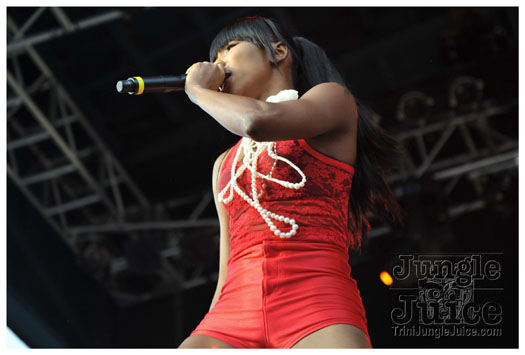machel_six_flags_2010-164