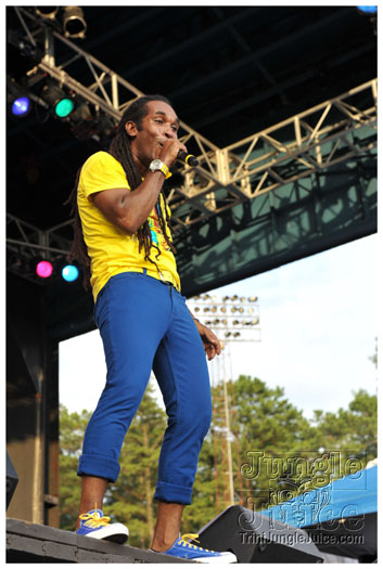 machel_six_flags_2010-179