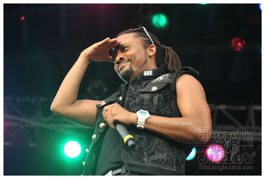 machel_six_flags_2010-181