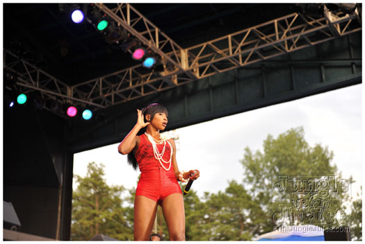 machel_six_flags_2010-187