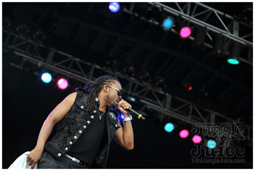machel_six_flags_2010-188