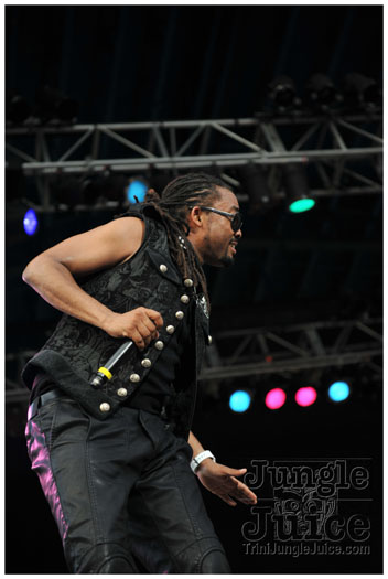 machel_six_flags_2010-191