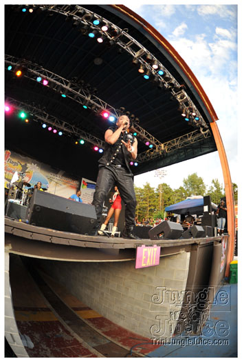 machel_six_flags_2010-197