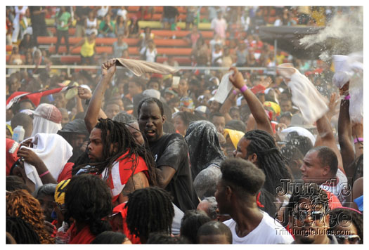 machel_six_flags_2010-205