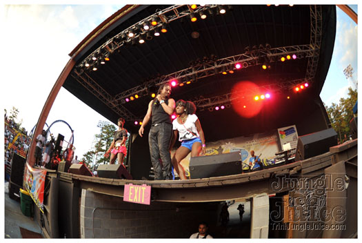 machel_six_flags_2010-212