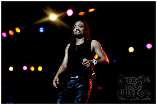 machel_six_flags_2010-237