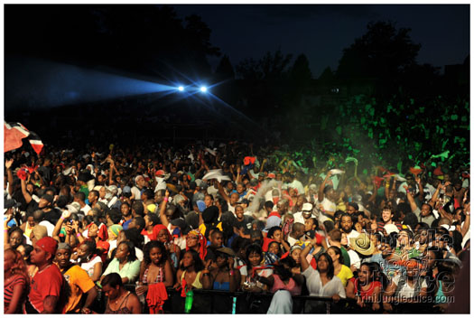 machel_six_flags_2010-244