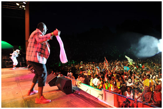 machel_six_flags_2010-249