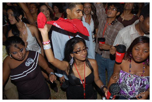 mania_2010-162