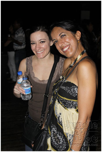 mania_2010-166