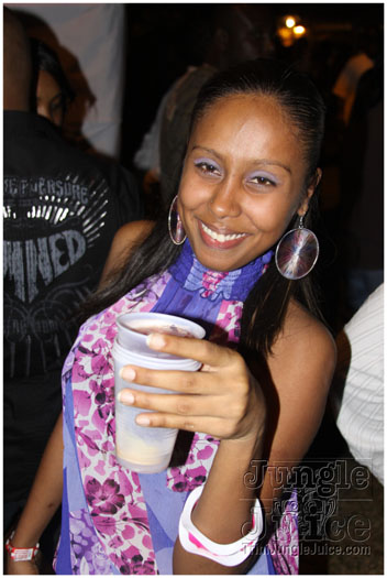 mania_2010-216