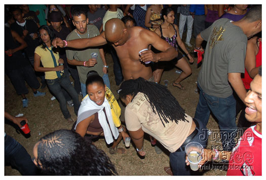 mania_2010-219