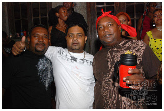mania_2010-229