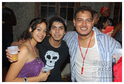 mania_2010-235
