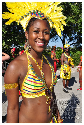 miami_cval_parade_2010_pt1-171