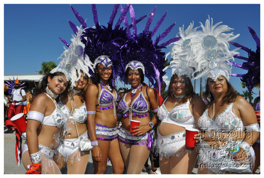 miami_cval_parade_2010_pt2-106