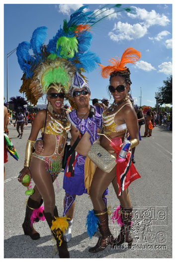 miami_cval_parade_2010_pt2-107