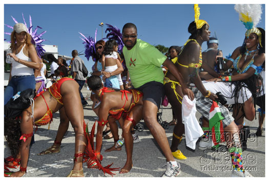 miami_cval_parade_2010_pt2-110