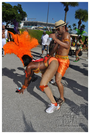 miami_cval_parade_2010_pt2-121