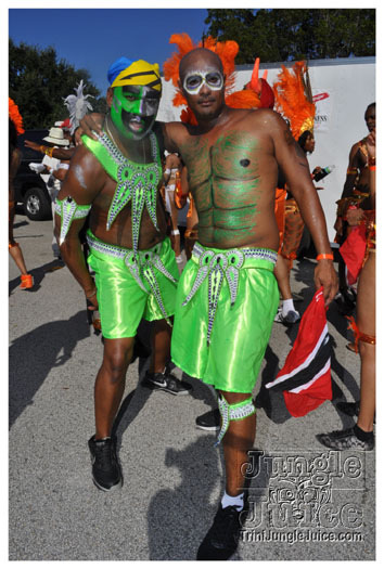 miami_cval_parade_2010_pt2-134