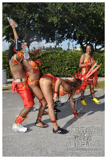 miami_cval_parade_2010_pt2-147